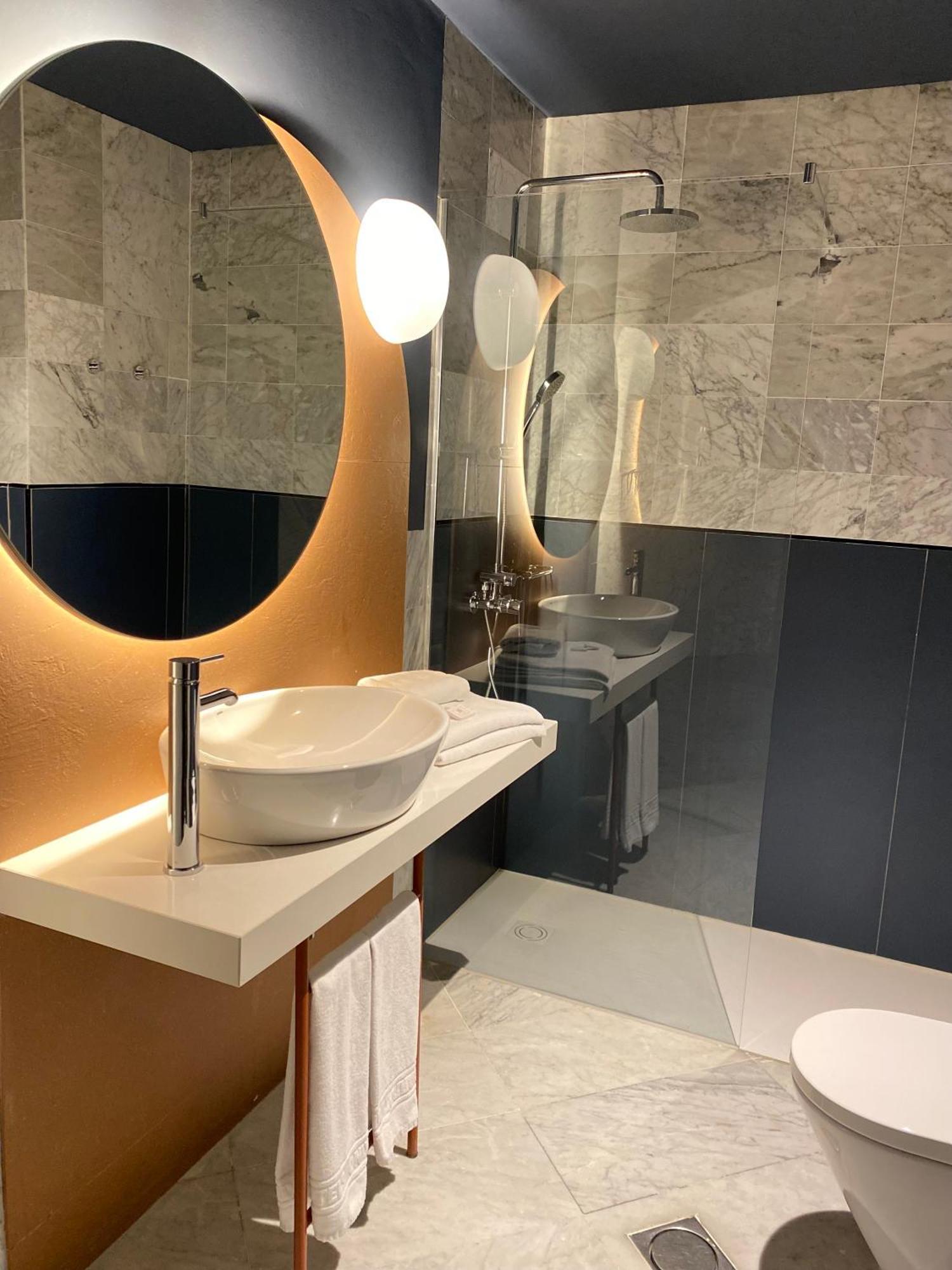 Onix Fira Otel Barselona Dış mekan fotoğraf